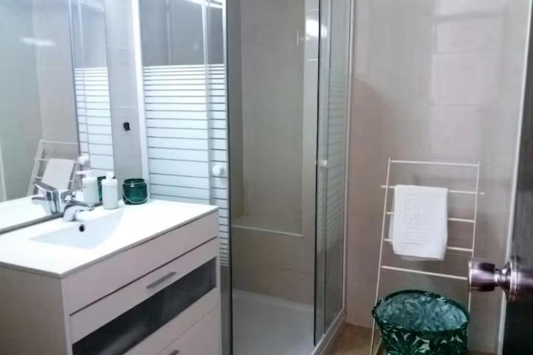 Hub Hostel Seville Luaran gambar