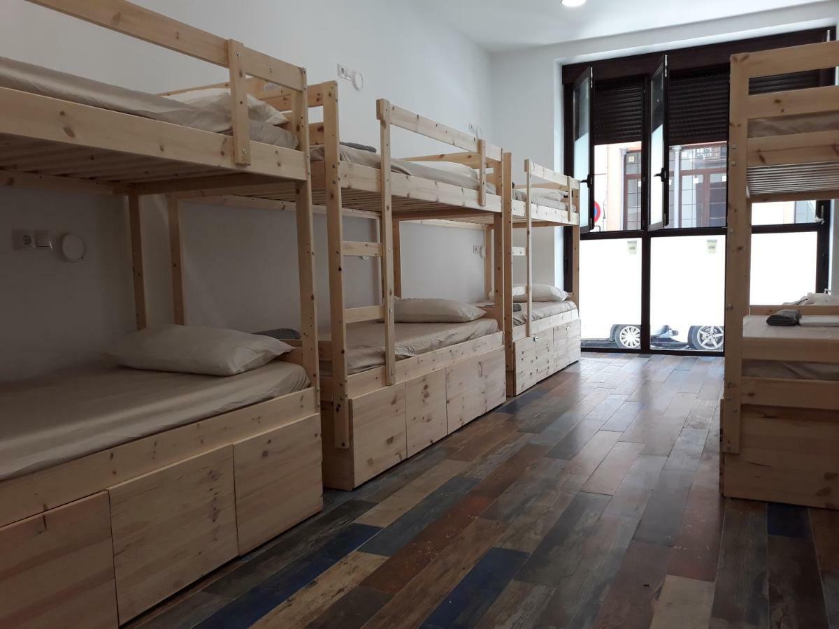 Hub Hostel Seville Luaran gambar